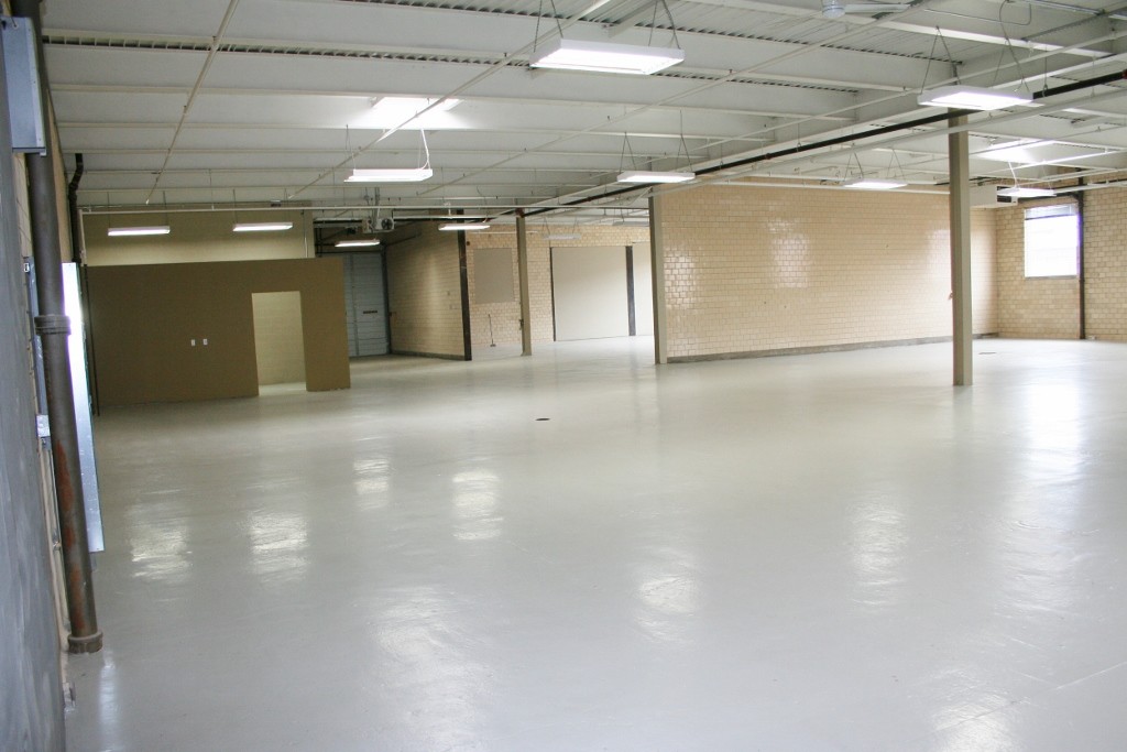 330 W Main St, Benton Harbor, MI for lease Interior Photo- Image 1 of 5