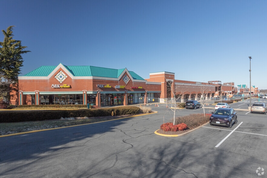 11600-11798 Sudley Manor Dr, Manassas, VA for lease - Building Photo - Image 1 of 9