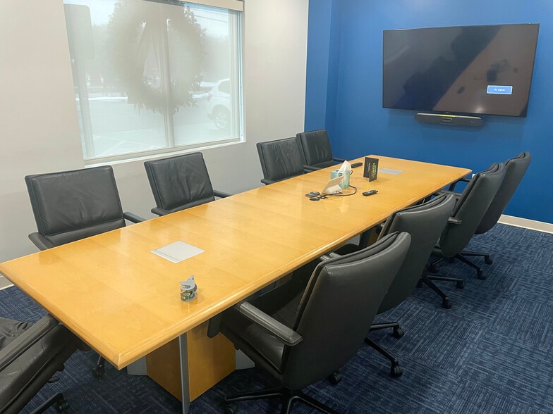 7 Rockingham Rd, Windham, NH for lease - Building Photo - Image 3 of 7