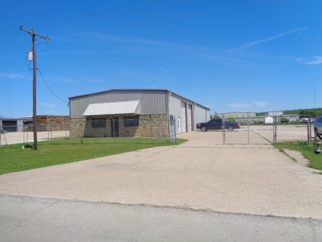 1713 Hines Rd, Cleburne, TX for sale Building Photo- Image 1 of 1