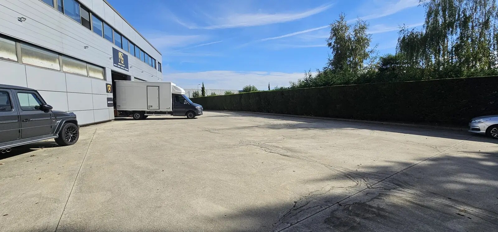 Flex in Villeparisis for lease Building Photo- Image 1 of 28