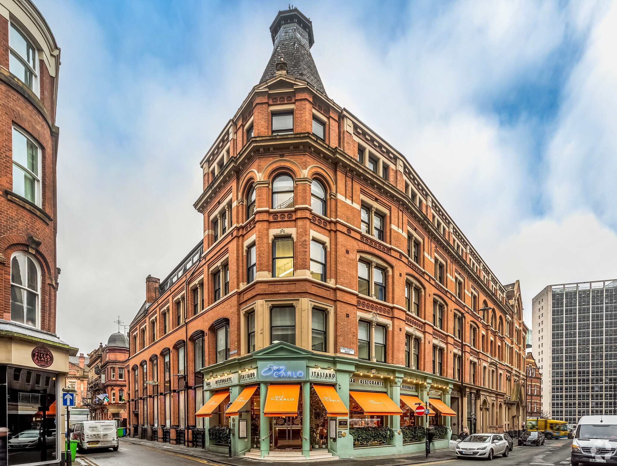 40-42 King St W, Manchester for lease Primary Photo- Image 1 of 3