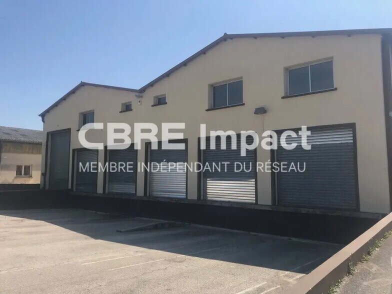 Flex in Couchey for lease - Building Photo - Image 1 of 9
