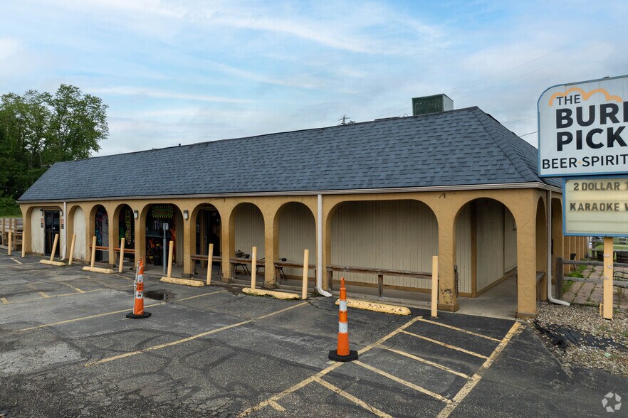 1655 E Main St, Kent, OH for sale - Primary Photo - Image 1 of 1