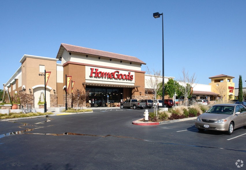 9600-9688 Bruceville Rd, Elk Grove, CA for lease - Primary Photo - Image 1 of 11