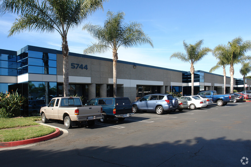 5744 Pacific Center Blvd, San Diego, CA for lease - Primary Photo - Image 1 of 4