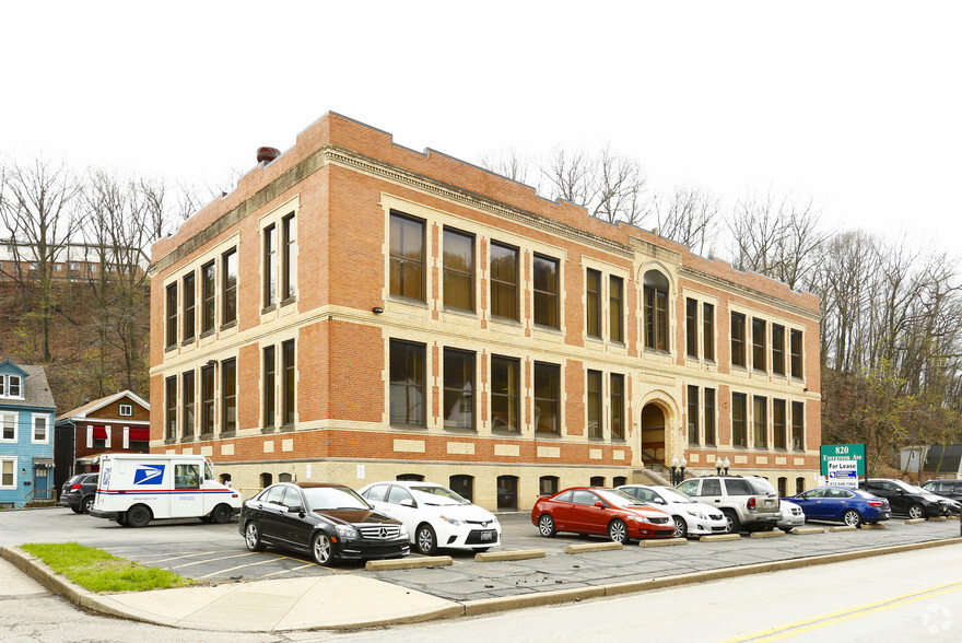 820 Evergreen Ave, Pittsburgh, PA for lease - Building Photo - Image 3 of 31