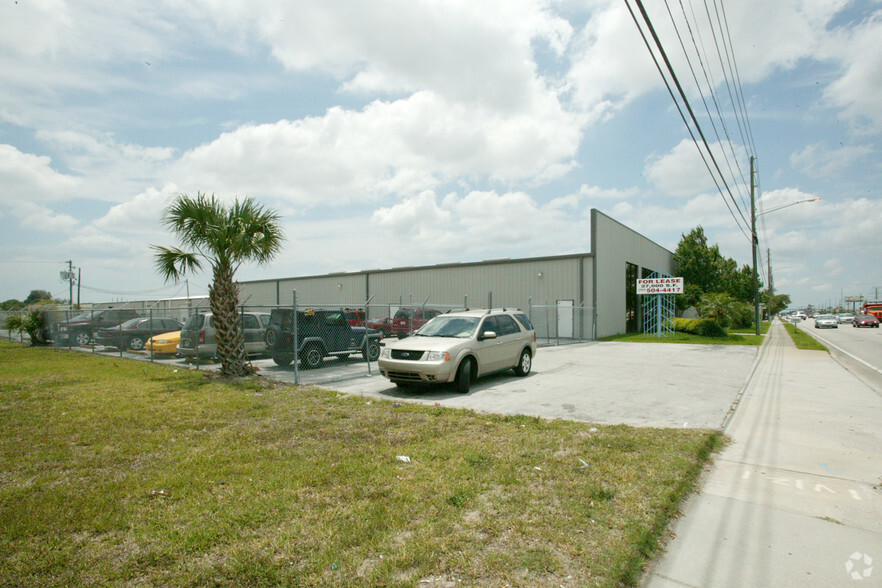 13055 49th St N, Clearwater, FL for lease - Building Photo - Image 3 of 29