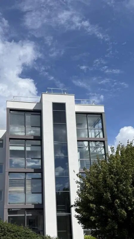 Office in Vannes for sale Building Photo- Image 1 of 15