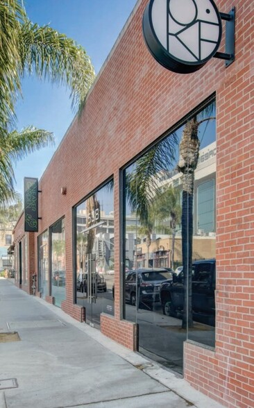 1538-1540 N Cahuenga Blvd, Los Angeles, CA for lease - Building Photo - Image 3 of 4