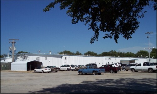 2600 NW Topeka Blvd, Topeka, KS for sale - Primary Photo - Image 1 of 1