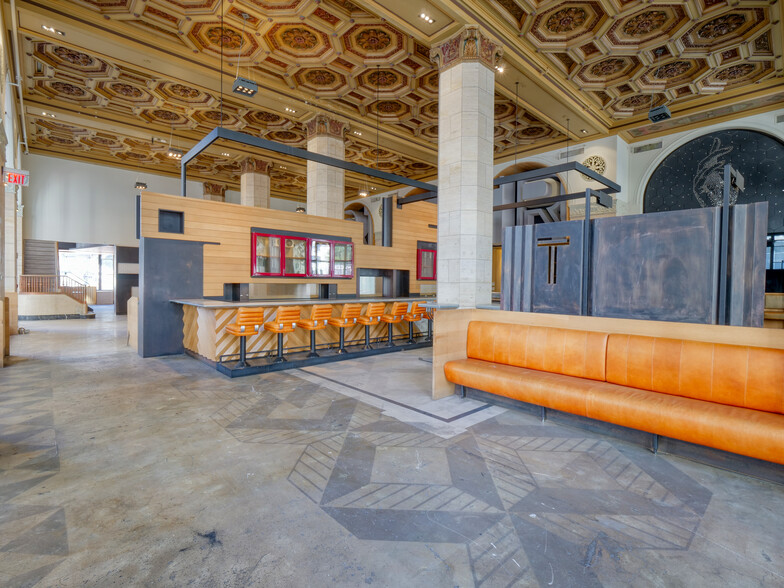 810 S Spring St, Los Angeles, CA for lease - Interior Photo - Image 1 of 43