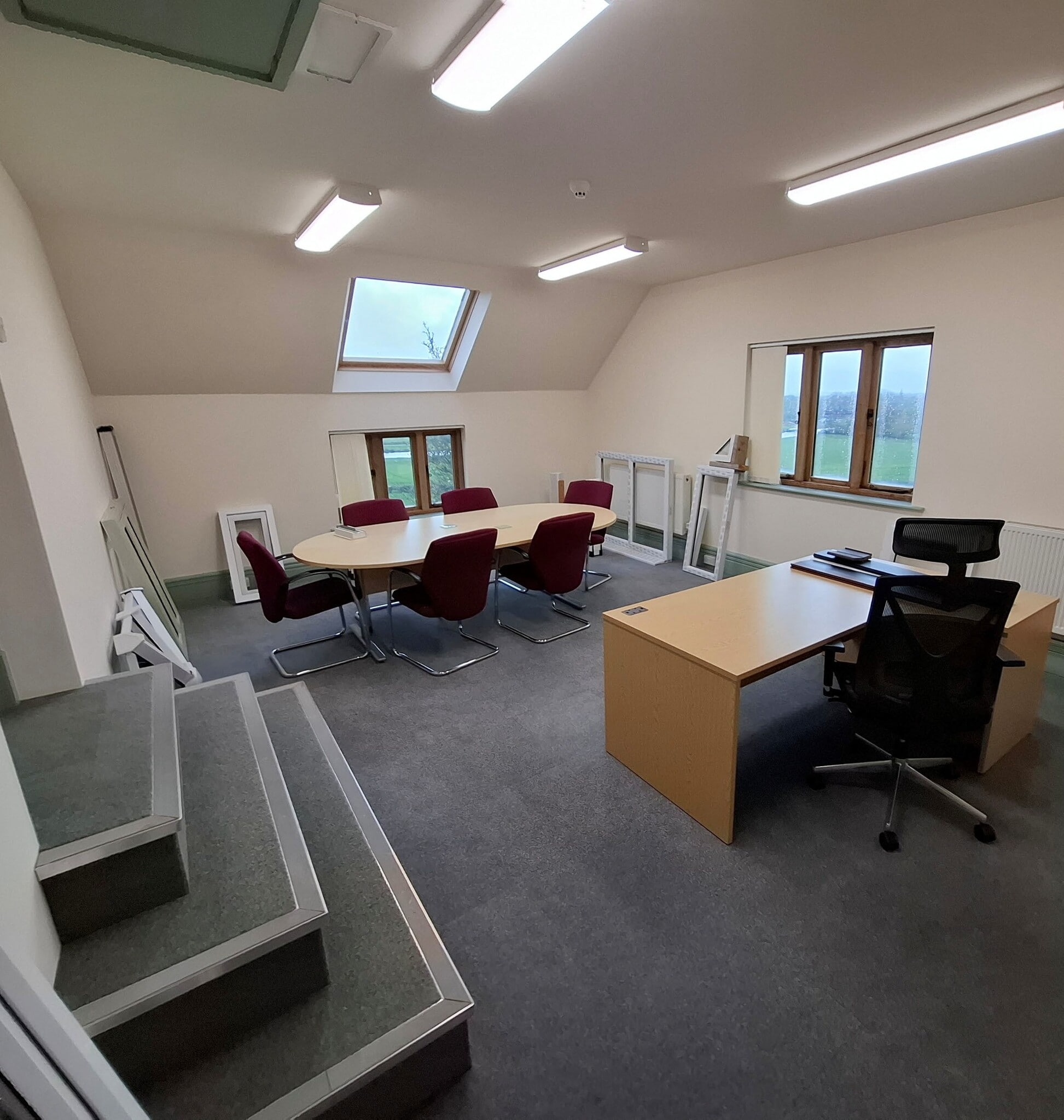 Mythe Rd, Tewkesbury for lease Interior Photo- Image 1 of 6