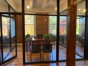 296 Nonotuck St, Northampton, MA for lease Interior Photo- Image 2 of 4