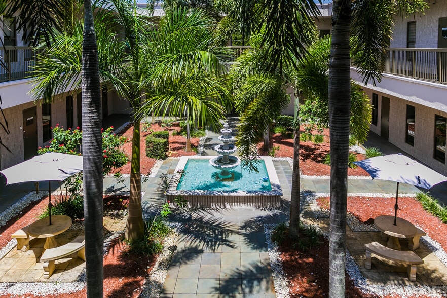 1500 N University Dr, Coral Springs, FL for lease - Building Photo - Image 3 of 5