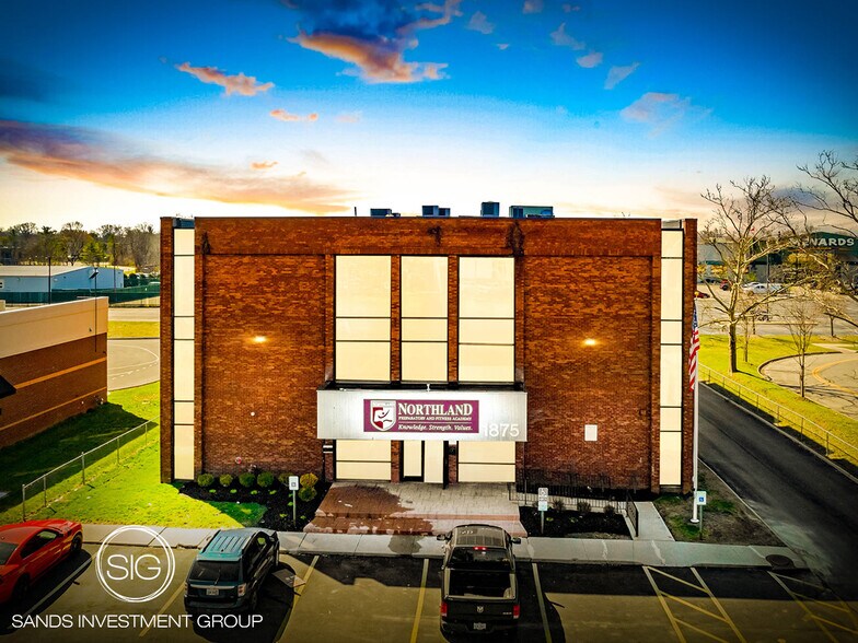 1875 Morse Rd, Columbus, OH 43229