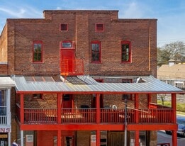 2881 N Main St NW, Kennesaw GA - Airbnb Property