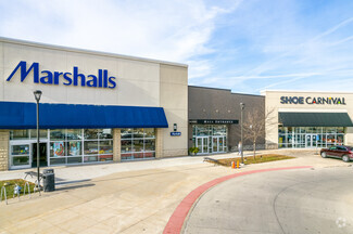 More details for 1111 E Army Post Rd, Des Moines, IA - Retail for Lease