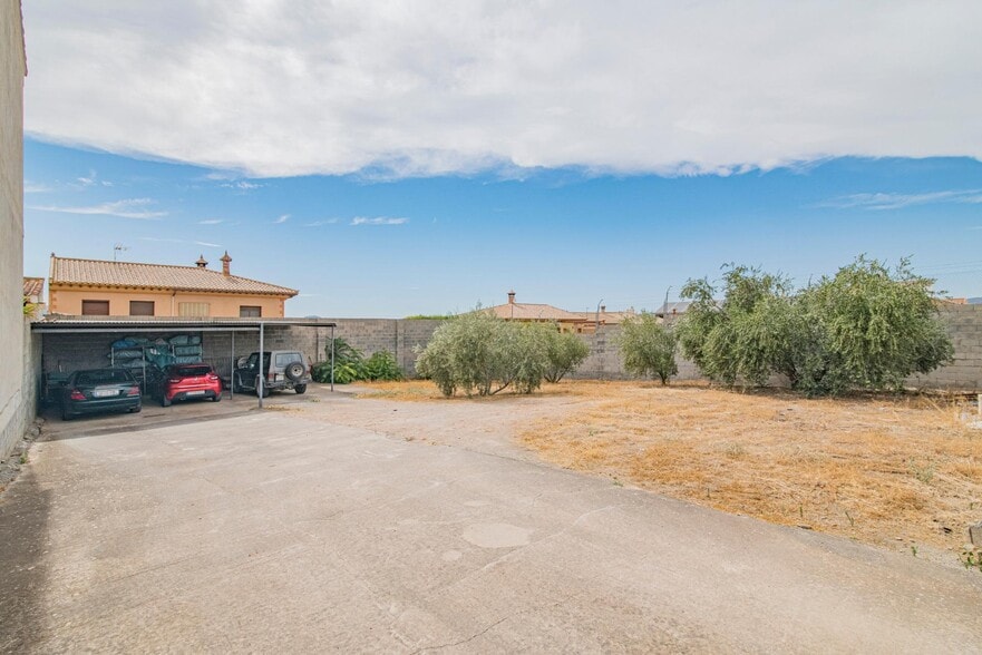 Nivar, 40, Moraleda de Zafayona, Granada for sale - Building Photo - Image 1 of 18