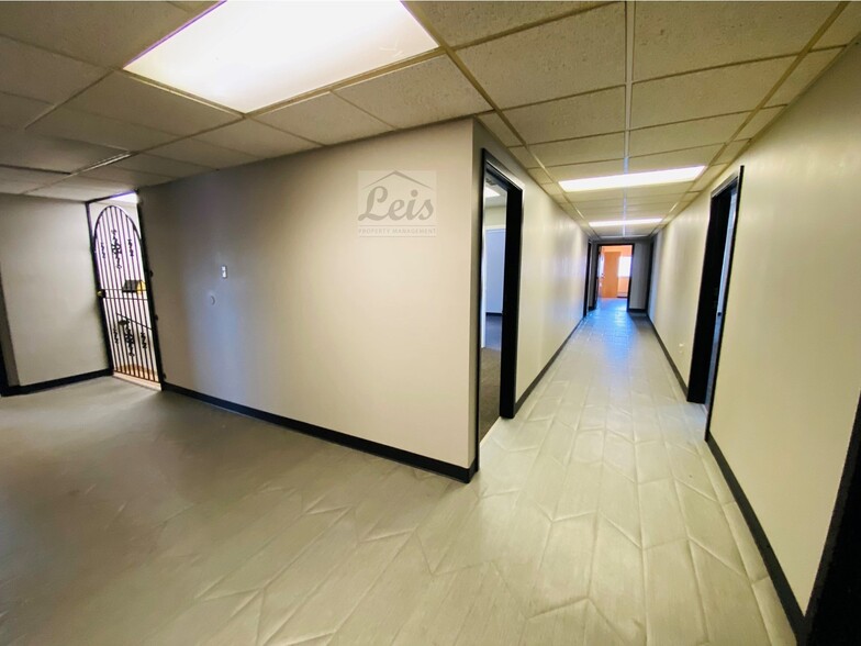 4505 N Main St, Dayton, OH for lease - Lobby - Image 3 of 13