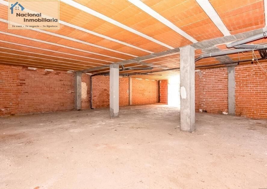 Tudela de Duero, VLL 47320 - - - Interior Photo - Image 2 of 4