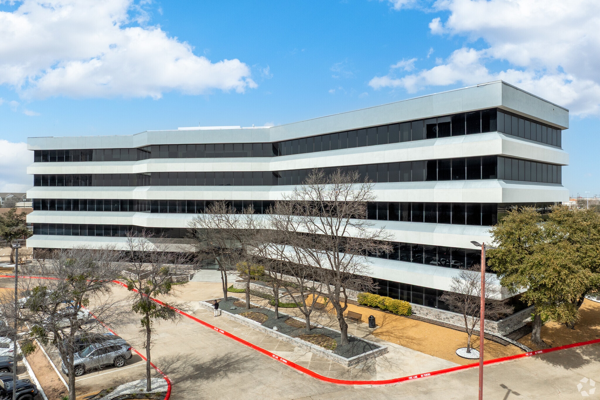 555 Republic Dr, Plano, TX for lease Building Photo- Image 1 of 13