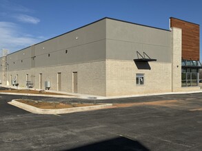 Route 66 Landing, Yukon, OK for lease Building Photo- Image 2 of 3