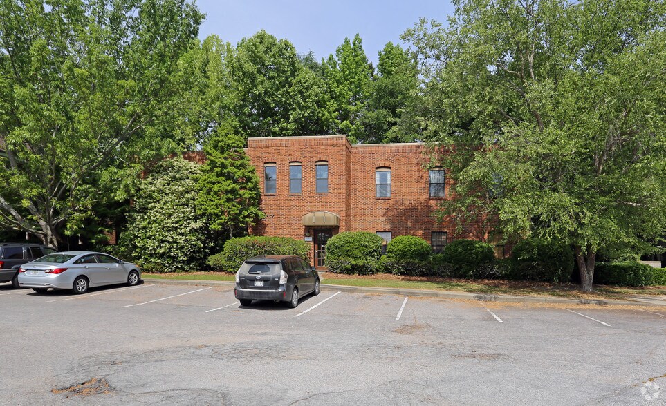 5217 N Trenholm Rd, Columbia, SC for sale - Primary Photo - Image 1 of 1