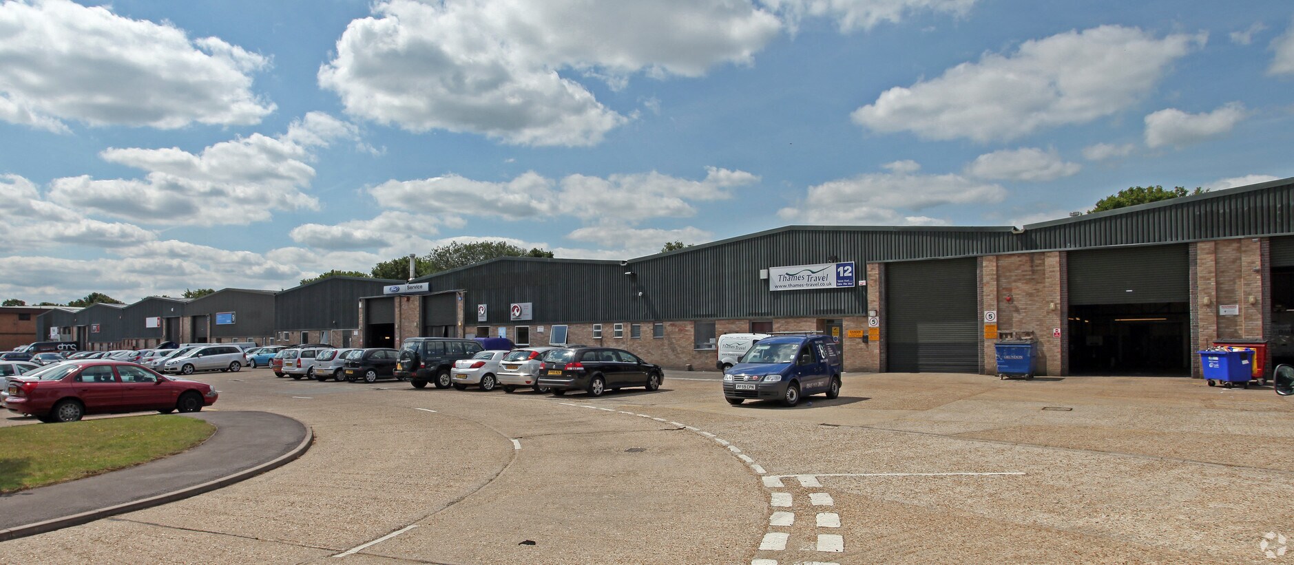 13 Lovelace Rd, Bracknell, RG12 8YT Bilton Industrial Estate