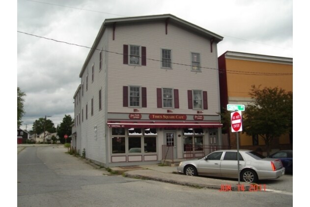 14 Central St, Danielson, CT for sale - Primary Photo - Image 1 of 1