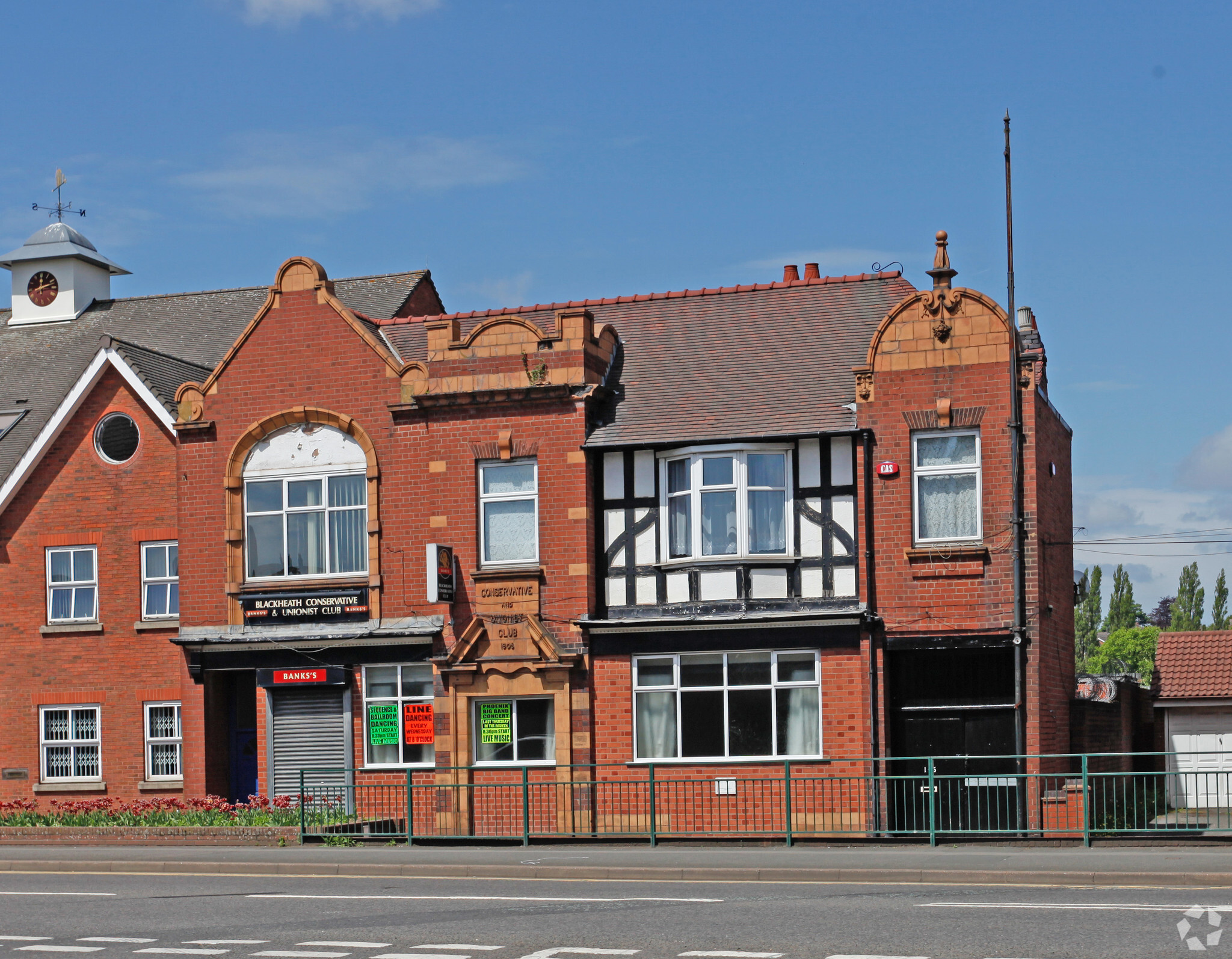 135 High St, Rowley Regis for sale Primary Photo- Image 1 of 1