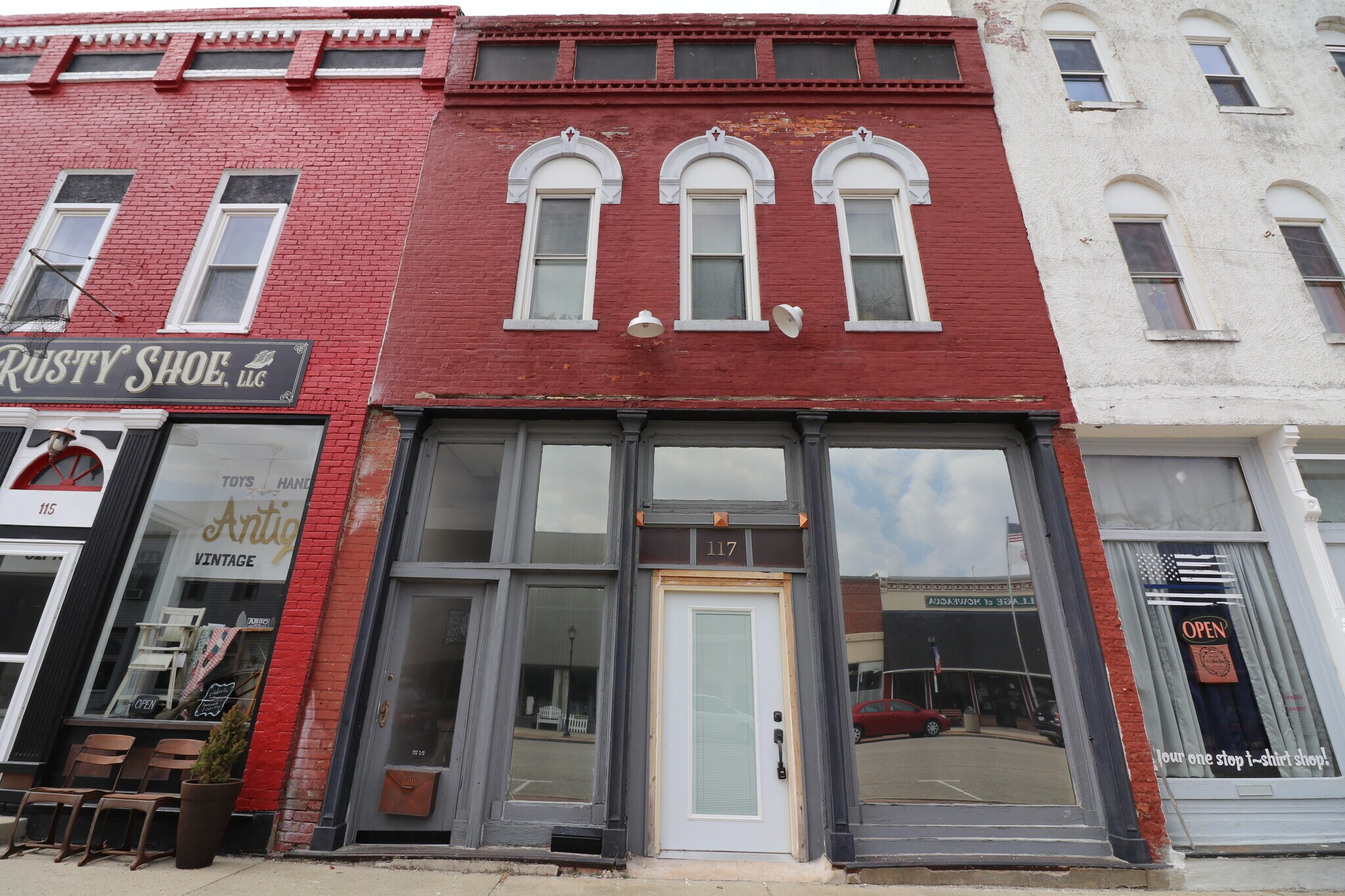 117 N Main St, Moweaqua, IL for sale Primary Photo- Image 1 of 1