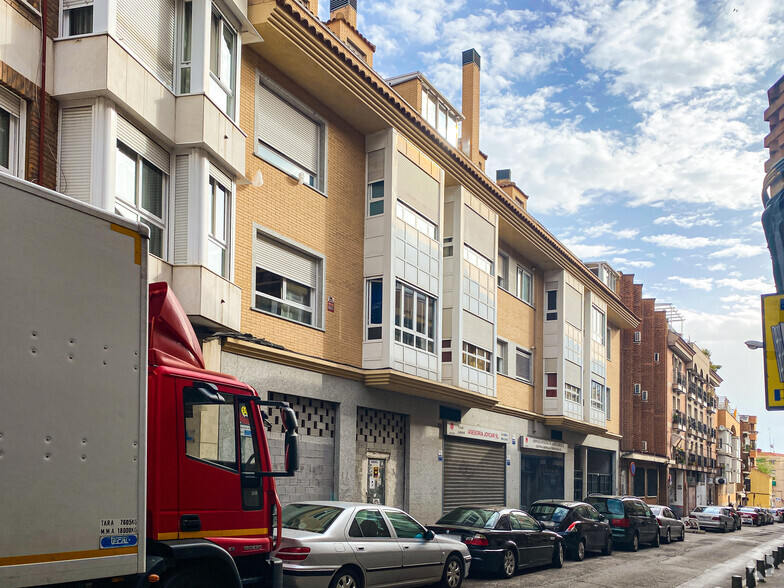 Multifamily in Leganés, MAD for sale - Primary Photo - Image 1 of 1