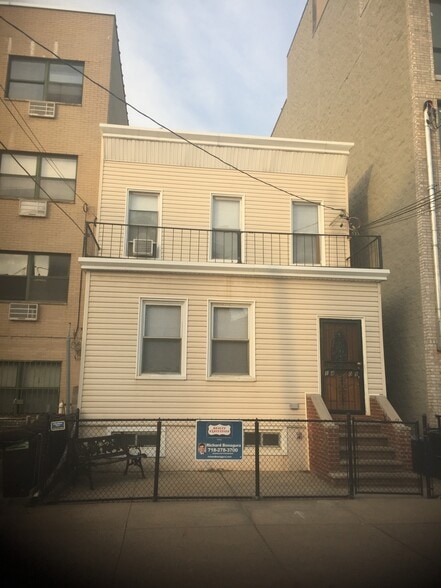 1409 31st Ave, Astoria, NY for sale - Primary Photo - Image 1 of 1