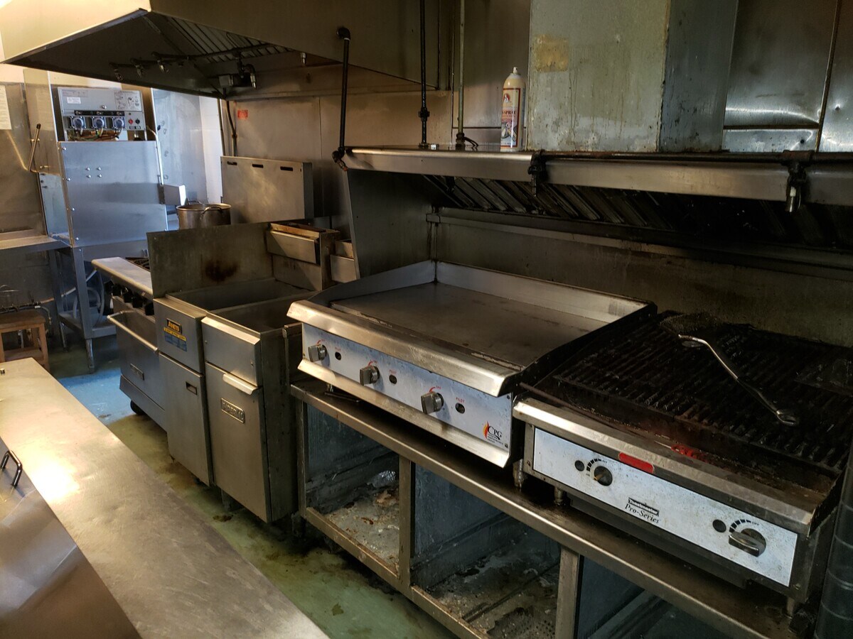 200 Armstrong St, Halifax, PA 17032