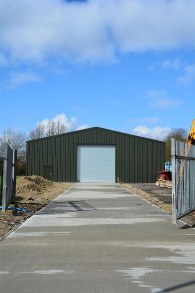 Shadoxhurst Rd, Woodchurch for lease - Building Photo - Image 2 of 4