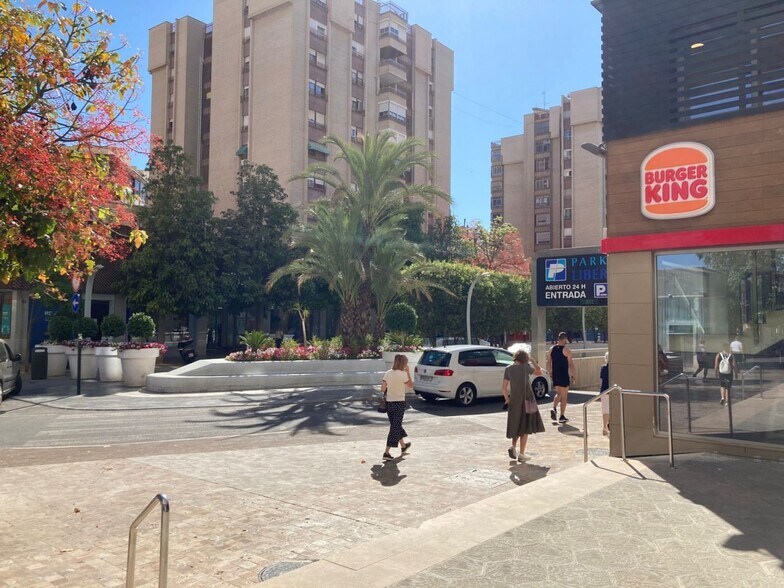 Office in Murcia, Murcia for lease - Building Photo - Image 1 of 18