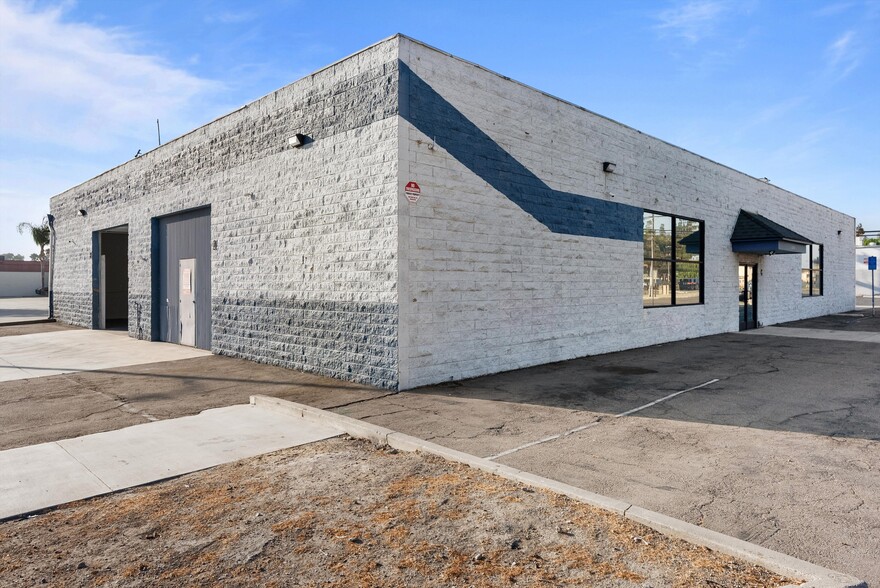 7581 Industrial Way, Stanton, CA for lease - Building Photo - Image 3 of 32