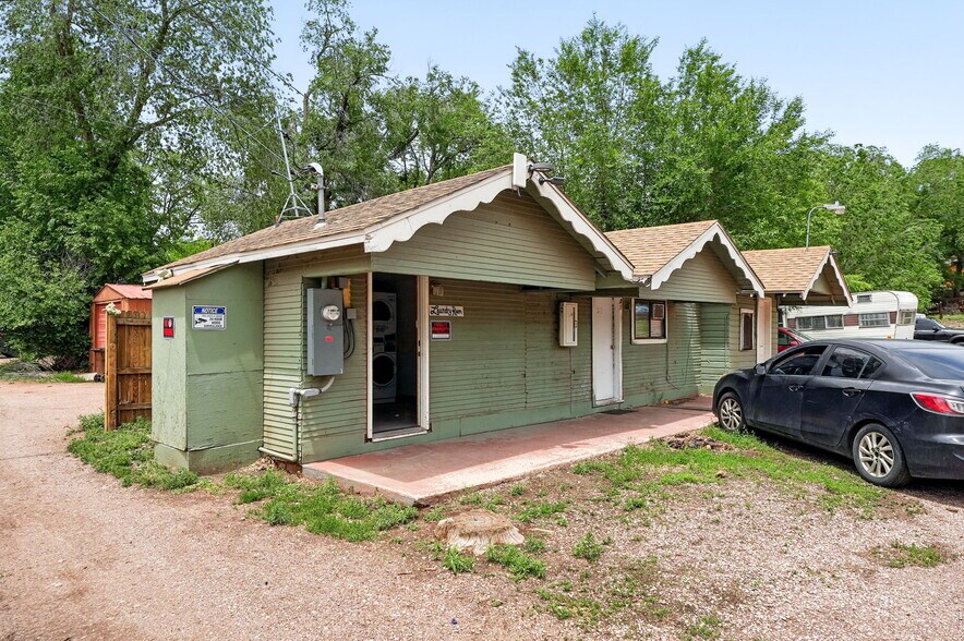 3620-3626 W Colorado Ave, Colorado Springs, CO for sale - Building Photo - Image 3 of 19