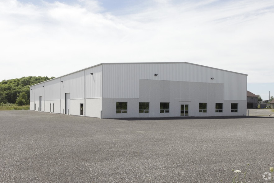 11840 Keele St, Vaughan, ON for sale - Primary Photo - Image 1 of 1