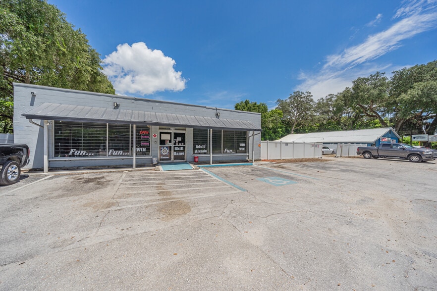 4718 Gall Blvd, Zephyrhills, FL for sale - Building Photo - Image 1 of 11