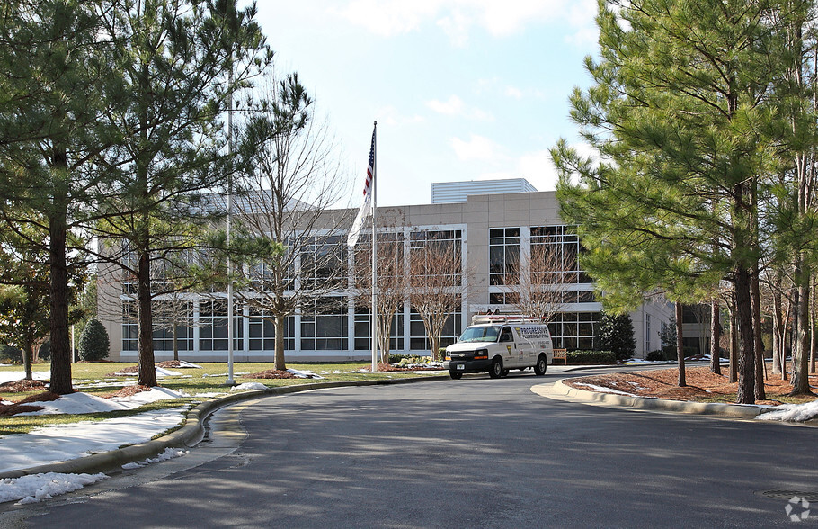 5 Laboratory Dr, Research Triangle Park, NC for lease - Primary Photo - Image 1 of 12