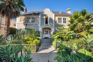 1331 N Alta Vista Blvd, Los Angeles CA - Investment Property