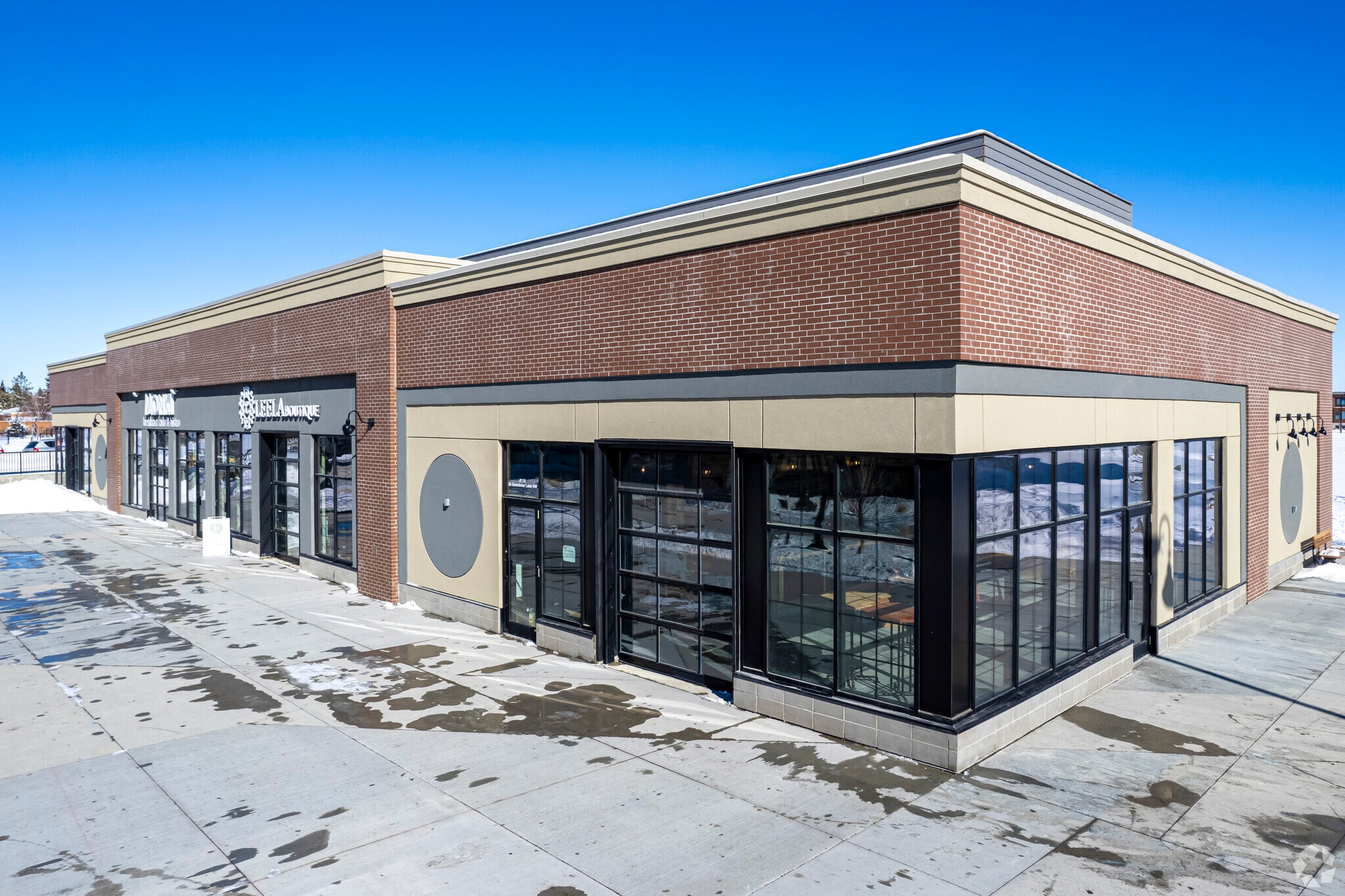 Greenwich Dr NW, Calgary, AB for lease Building Photo- Image 1 of 8