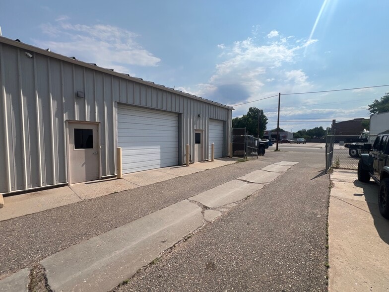255 S Cleveland Ave, Loveland, CO for lease - Building Photo - Image 1 of 11