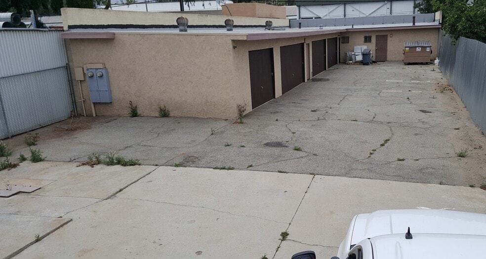 208-210 E State St, Ontario, CA for sale - Building Photo - Image 3 of 9