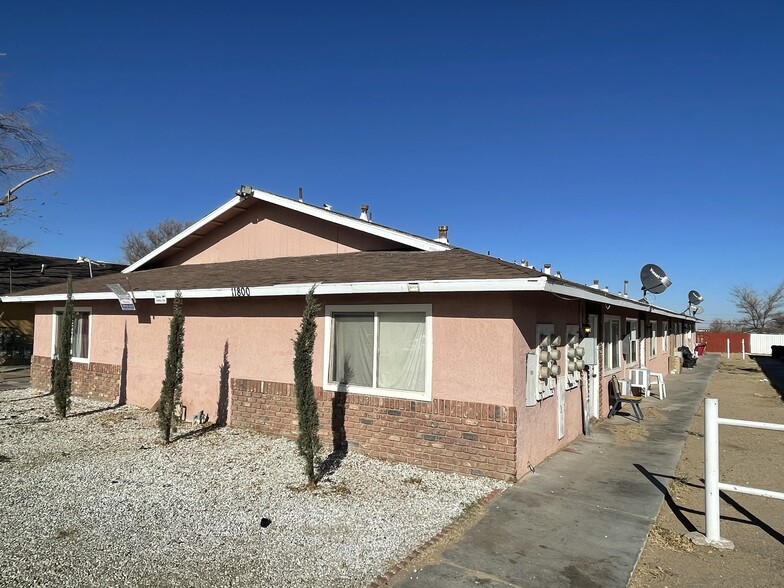 11800 White Ave, Adelanto, CA for sale - Primary Photo - Image 1 of 1