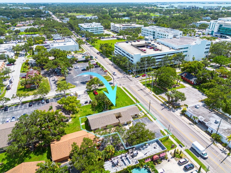 1105 S Fort Harrison Ave, Clearwater, FL for lease - Building Photo - Image 2 of 36