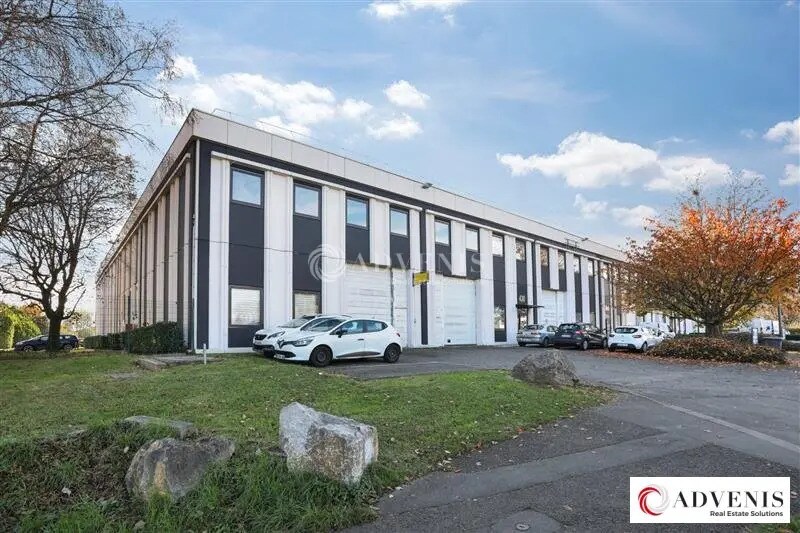 Industrial in VILLENEUVE-D'ASCQ for lease - Building Photo - Image 1 of 12