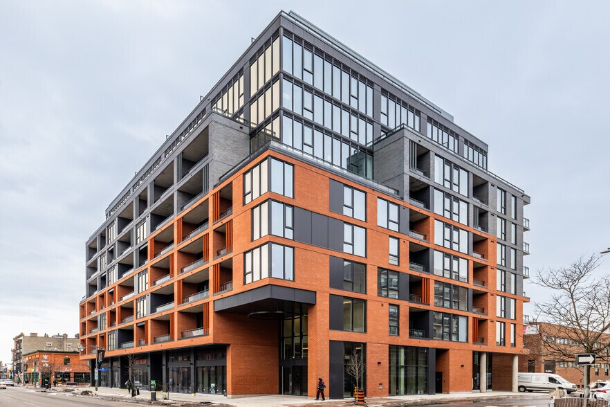 390-394 Bank St, Ottawa, ON for lease - Primary Photo - Image 1 of 5